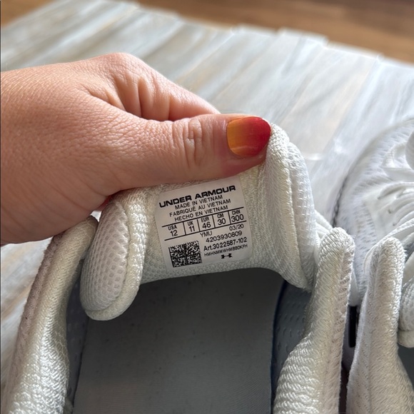 Under Armour HOVR Infinite 2 Running Shoes - Picture 8 of 12